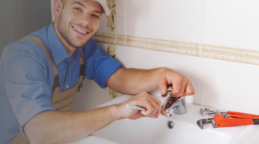 Local tankless water heater installation in South English, IA